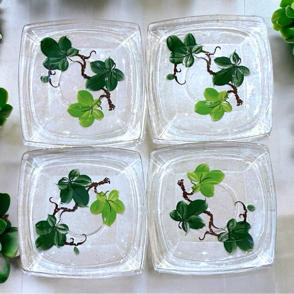 Set of 4 Hazel Atlas Gay Fad Hand painted 'Green Ivy' Square Dessert Plates 5.5"